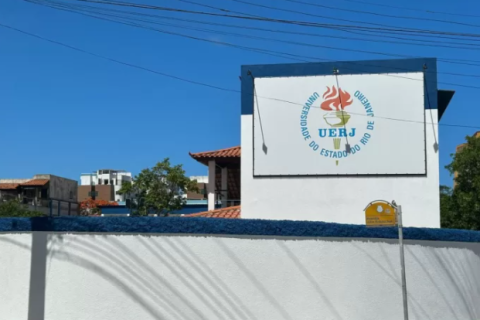Aberto processo seletivo para professores substitutos na UERJ Cabo Frio