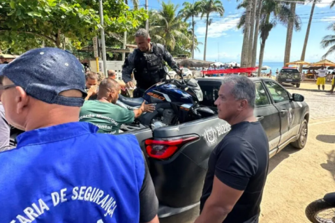 Operação de fiscalização reforça ordenamento nas praias de João Fernandes, Geribá e Ferradurinha
