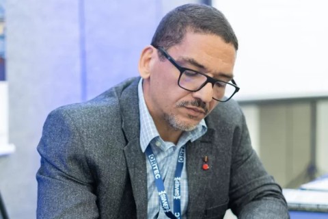 Professor de Arraial do Cabo integra lista da Universidade de Stanford entre os cientistas mais influentes do mundo