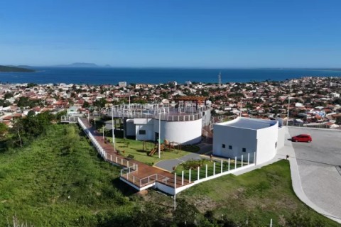 Sunset Mirante leva música ao vivo ao pôr do sol no Mirante Dona Célia durante o Iguaverão
