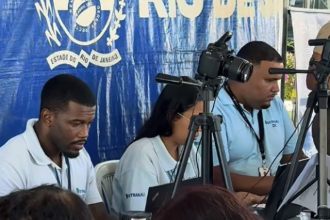 Ação “RJ Para Todos” leva cidadania em São Vicente