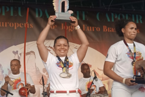 Capoeiristas de Araruama conquistam títulos no 27º Jogos Europeus, maior competição da modalidade na Europa