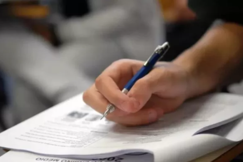 Jovens de 15 a 19 anos podem se inscrever em iniciativa de formação ambiental com bolsa mensal em Cabo Frio
