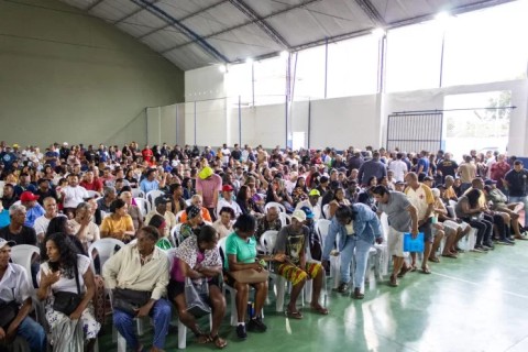 Cabo Frio define datas para retirada de crachás de ambulantes