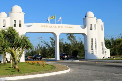 Curso gratuito de espanhol para o turismo tem vagas abertas em Arraial do Cabo