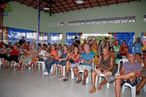 Centro do Idoso inicia 2026 com baile especial em Armação dos Búzios
