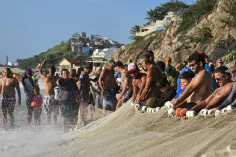 FIPAC abre cadastramento de pescadores artesanais em Arraial do Cabo