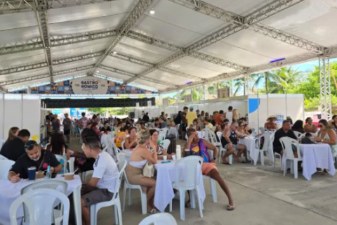 II Festival Gastronômico de Praia Seca atrai turistas e movimenta feriado da Semana Santa em Araruama