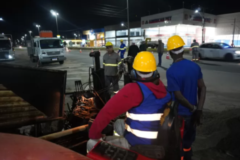 Concluída nova etapa das obras no Canal do Mossoró, em São Pedro da Aldeia, com método que preserva vias e agiliza o serviço