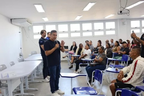 Cabo Frio inicia capacitação obrigatória para ambulantes das praias