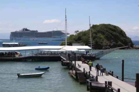 Búzios encerra temporada de cruzeiros com cerca de 300 mil visitantes