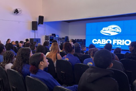 “Setembro Alegre” apresenta oficinas e sessões de cinema para estudantes da rede municipal de Cabo Frio