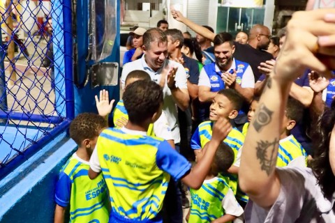 Bairro Manoel Corrêa ganha nova praça e projeto esportivo gratuito para crianças e adolescentes