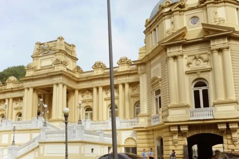 Casais de Cabo Frio, Maricá e Rio das Ostras podem se inscrever em casamento gratuito até terça (2)