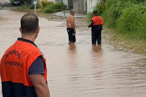 Defesa Civil de São Pedro da Aldeia registra ocorrências após fortes chuvas