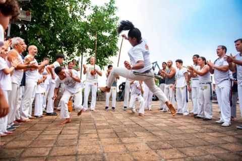 Mostra Cultural Ocupa Forte estreia em Cabo Frio com celebração de cultura popular, hip hop, samba e reggae