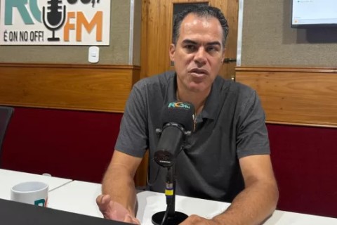 RCFM / Alessandro Teixeira detalha rematrículas e novidades na educação de Cabo Frio