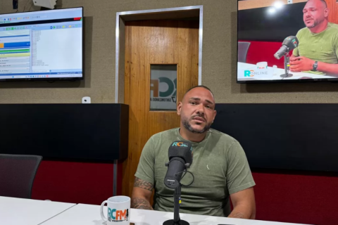 RCFM / Leonardo Coutinho fala sobre audiência pública na Prainha, em Arraial