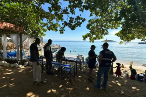 Operação de fiscalização reforça ordenamento nas praias de Búzios