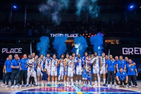 Após 16 anos, Grécia ganha medalha na EuroBasket
