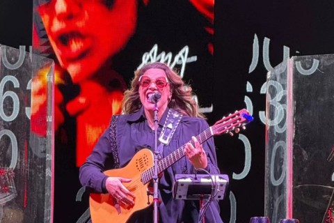 Ana Carolina: Um show para entrar na história do movimento LGBTI+ de Cabo Frio