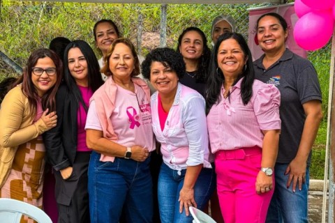 Comsercaf realiza ação do Outubro Rosa com palestras, serviços de saúde e momento de integração entre servidoras