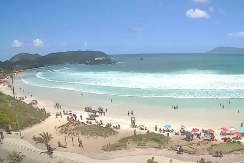 Segunda-feira (20) tem tempo instável e mar de ressaca e agitado na Região dos Lagos