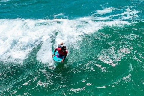 Búzios encerra Circuito Brasileiro de Bodyboarding 2025 com grandes performances e ações sociais no Parafina Festival