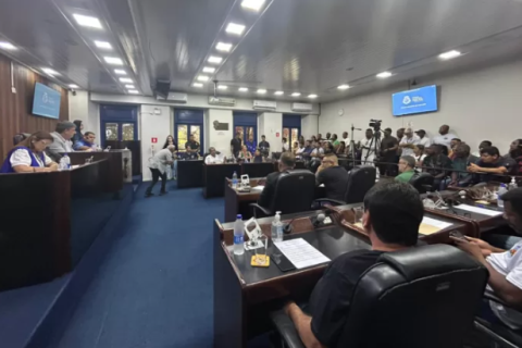 Audiência pública debate regras para comércio nas praias de Cabo Frio