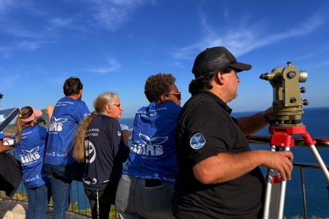 Projeto Mar de Baleias da Funtec Ambiental inicia monitoramento científico de cetáceos em Arraial do Cabo