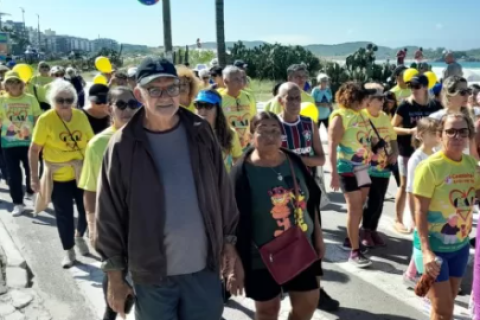 Caminhada “Avós em Ação” celebra vida e bem-estar em Cabo Frio