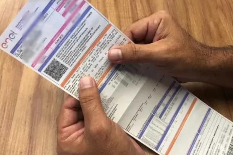 Conta de luz seguirá mais cara em julho com manutenção da bandeira vermelha