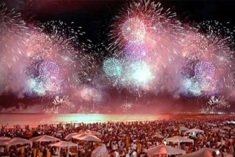 Virada do ano em Cabo Frio terá 15 minutos de fogos e expectativa de 1 milhão de pessoas