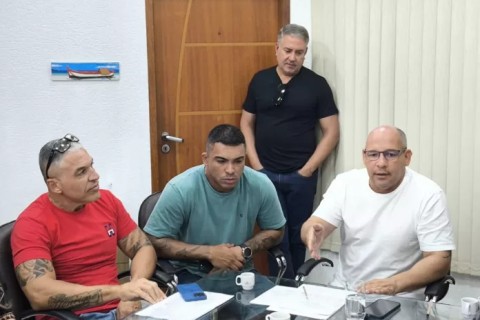Reunião alinha os últimos detalhes do esquema do Carnaval em Arraial do Cabo