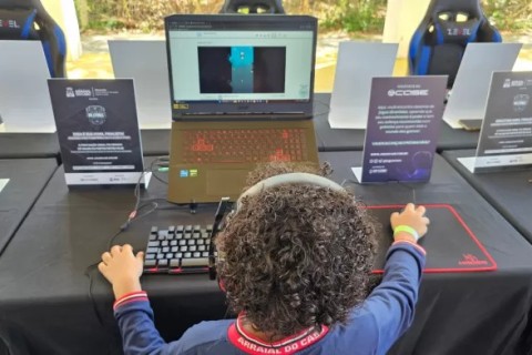 Férias Tech mantém alunos de Arraial do Cabo aprendendo durante o recesso escolar