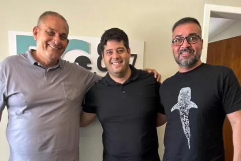 RCFM/ Aniversário de Búzios e evento da ONU em Arraial do Cabo são destaques no programa Renata Cristiane Online