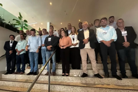 Prefeitos se unem em Cabo Frio contra mudança na divisão dos royalties do petróleo