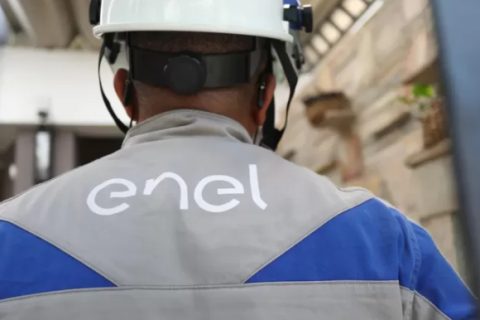 Enel abre processo seletivo com 950 vagas para eletricistas no Rio de Janeiro