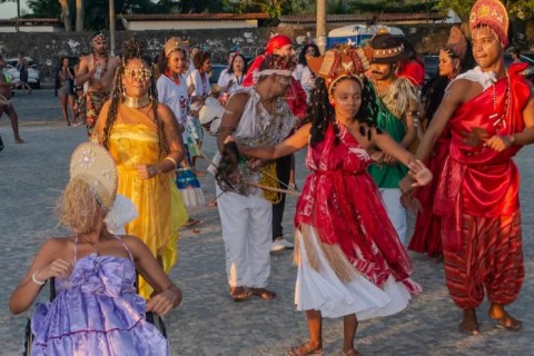Coletivo GRIOT, de Cabo Frio, abre inscrições para oficinas gratuitas de percussão para mulheres