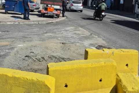 Obras de asfaltamento causam interdições em vias de Cabo Frio nesta quarta-feira (3)