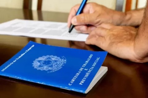 Balcão de Empregos de Arraial do Cabo divulga novas oportunidades em diversas áreas